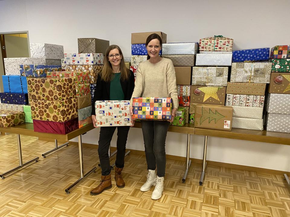 Zufriedene Gesichter bei den Organisatorinnen Vera und Claudia